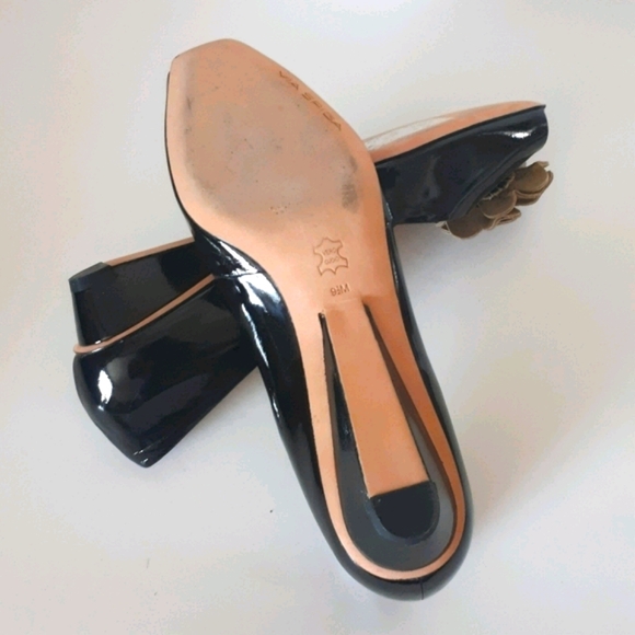 Via Spiga | Peep-toe Wedges with Flower - Picture 5 of 5